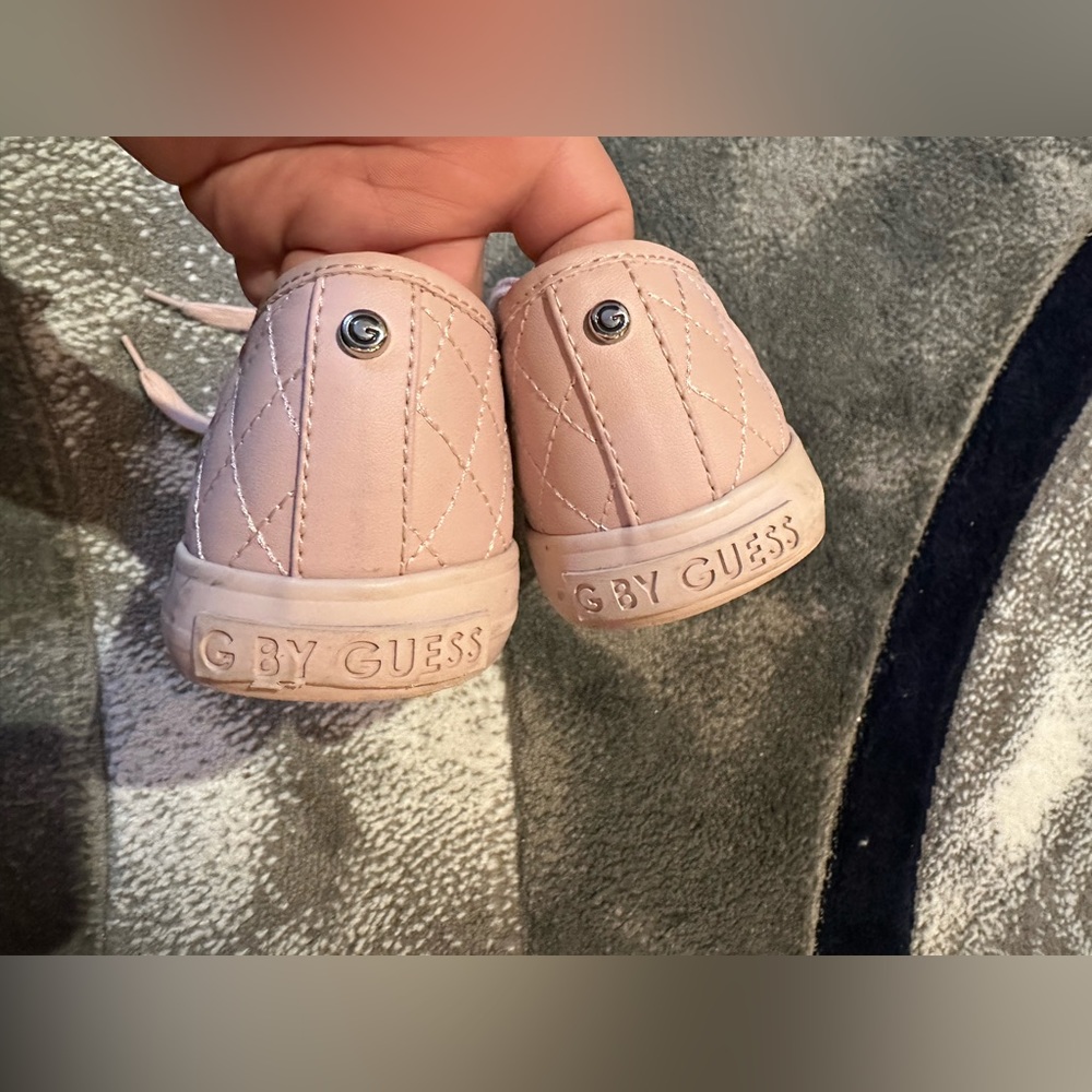 Shoes - Picture 2 of 6